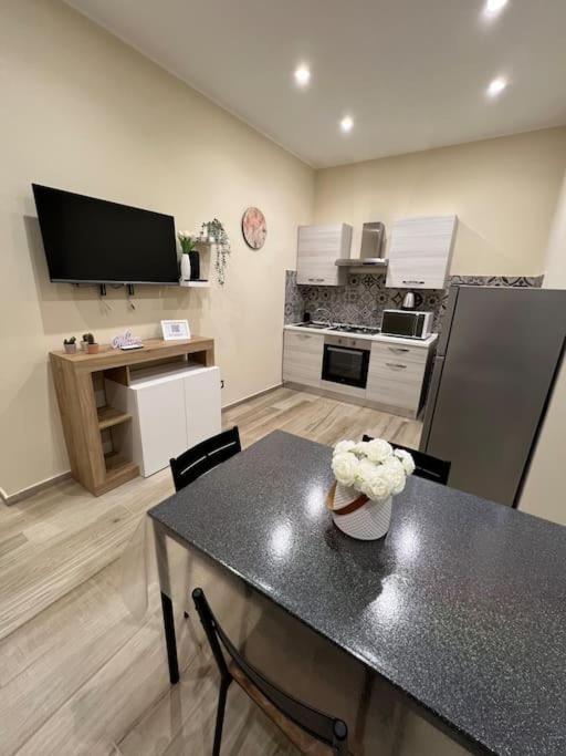 La Dimora Etnea Appartement Catánia Buitenkant foto
