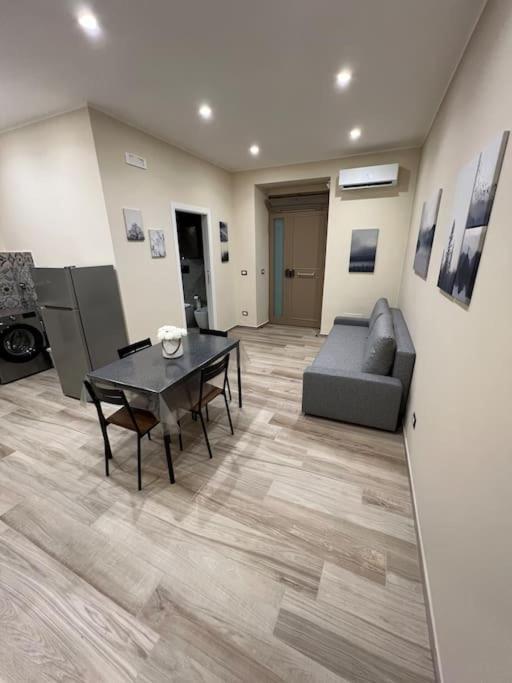 La Dimora Etnea Appartement Catánia Buitenkant foto